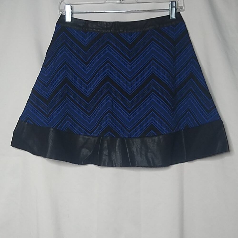 Candie's Royal Blue & Black Chevron Skater Skirt 5